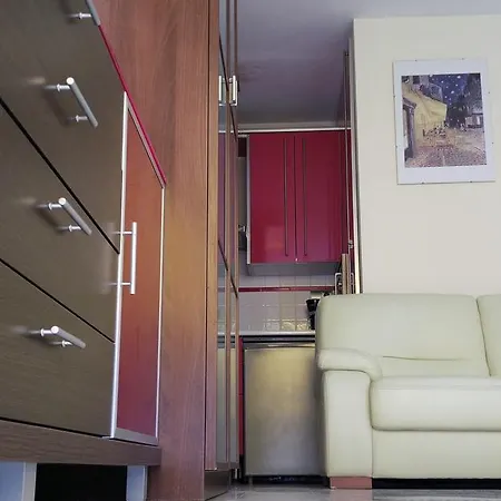 Estudio Erisa Apartment